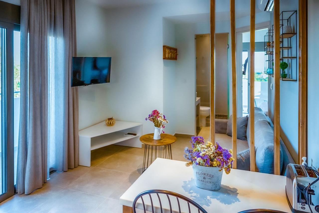 Kipos Suites & Apartments (Adults Only) غينادي المظهر الخارجي الصورة