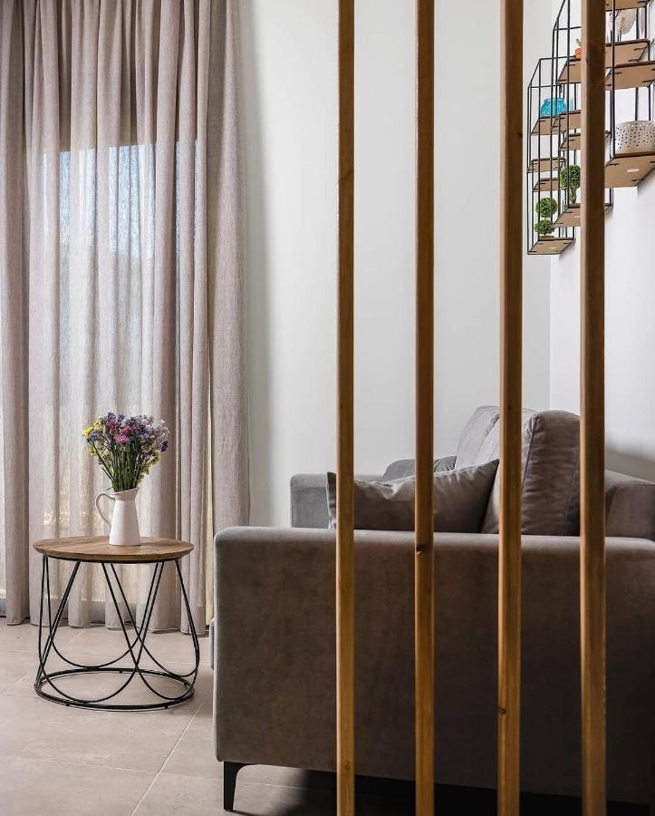 Kipos Suites & Apartments (Adults Only) غينادي المظهر الخارجي الصورة
